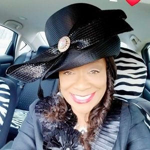 Meet your Posher, Ladyl